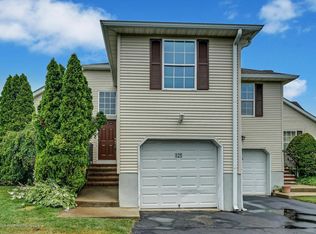 125 Racquet Rd, Wall Township, NJ 07719