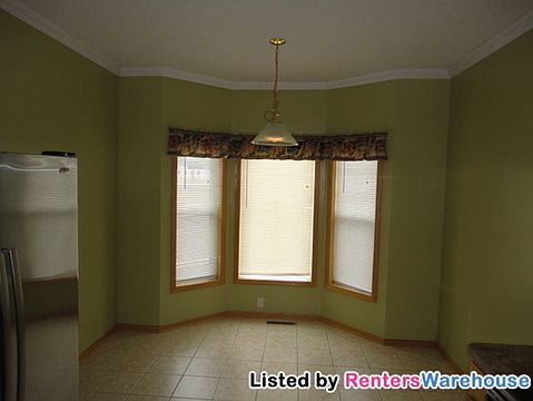 2nd image of 10935 Nassau Cir NE