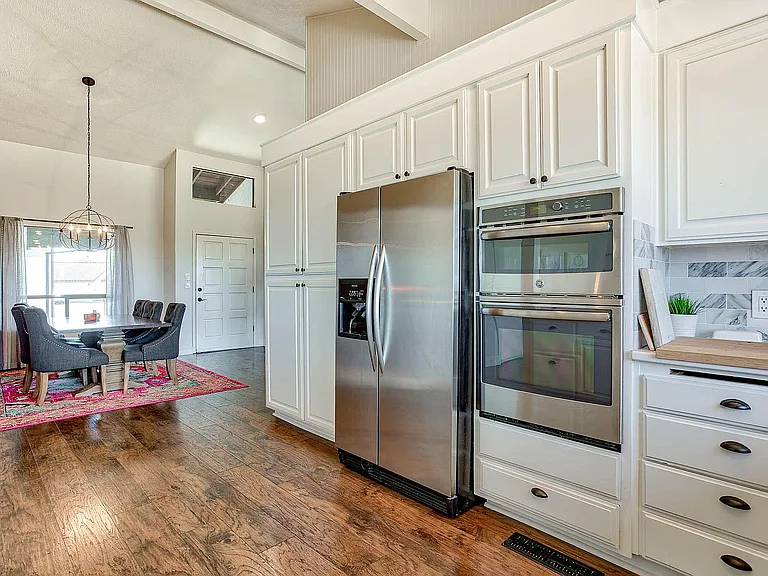 466 Woodcliff Dr #1 — Photo 7