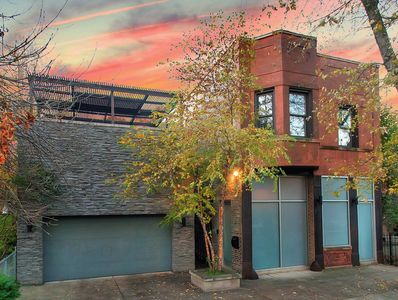 2032 W Ohio St, Chicago, IL, 60612