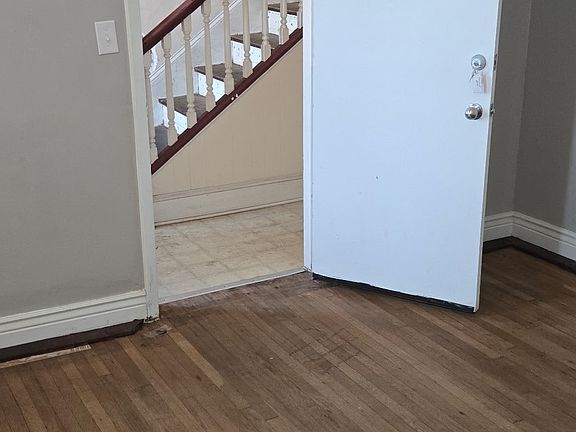 5th image of 416 Maryland Ave #2