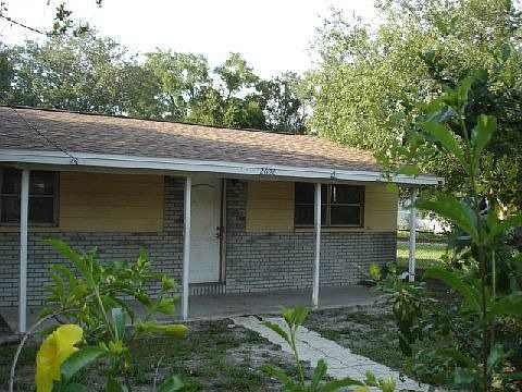 1st image of 2626 E Chelsea St