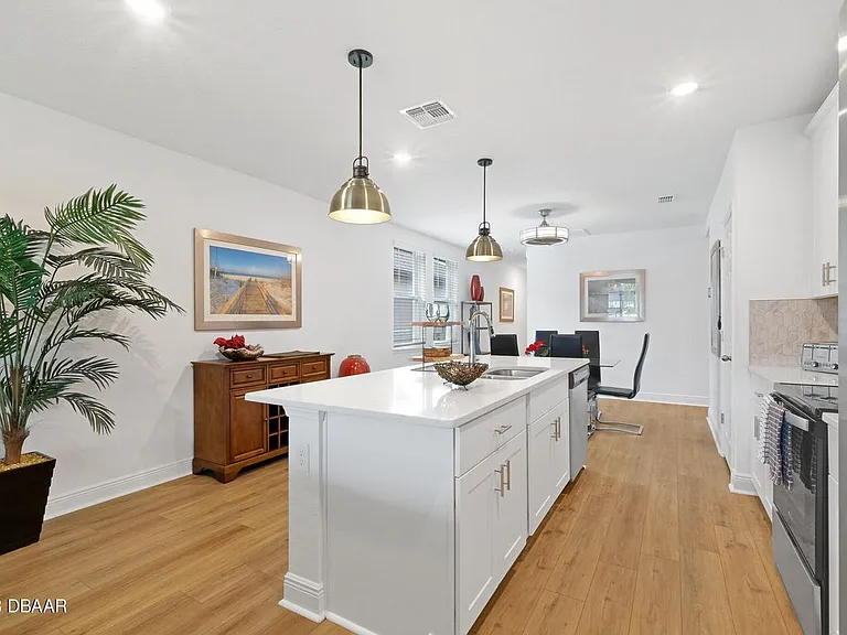 136 Links Terrace Blvd — Photo 22