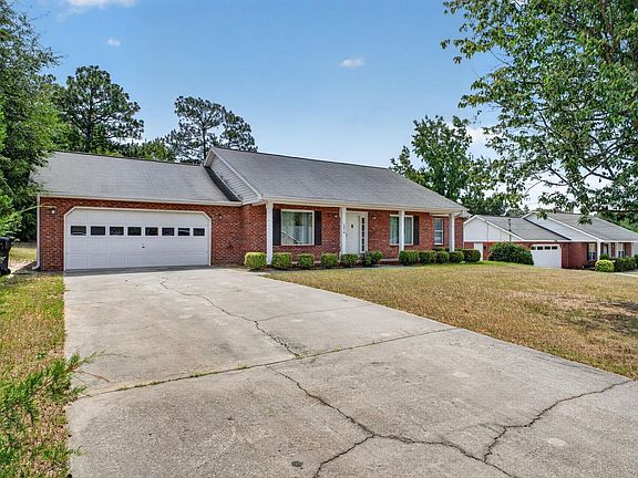 2nd image of 4810 Golden Leaf Ln