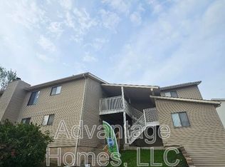 1315 E 123rd Ter #C, Olathe, KS 66061