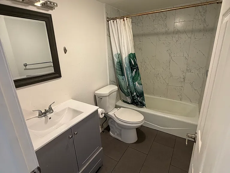 56 N Michigan Ave #3 — Photo 6