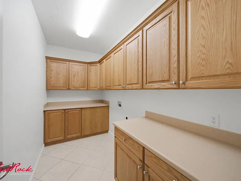 1546 Morane Manor Dr — Photo 24