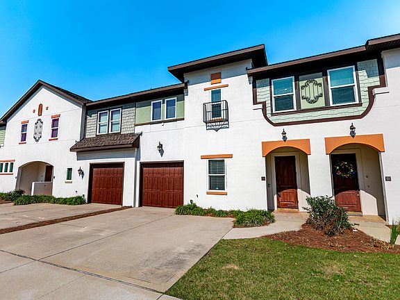 2nd image of 995 Airport Rd Unit 54