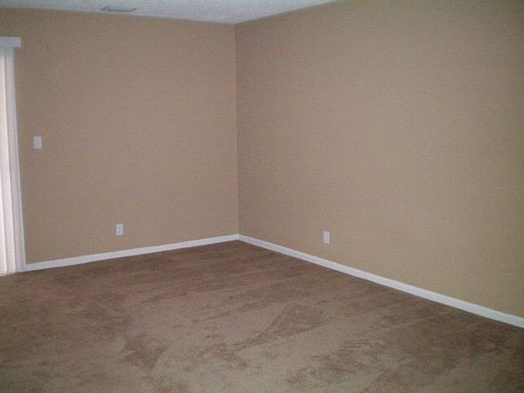 3rd image of 155 S Island Square Dr #155