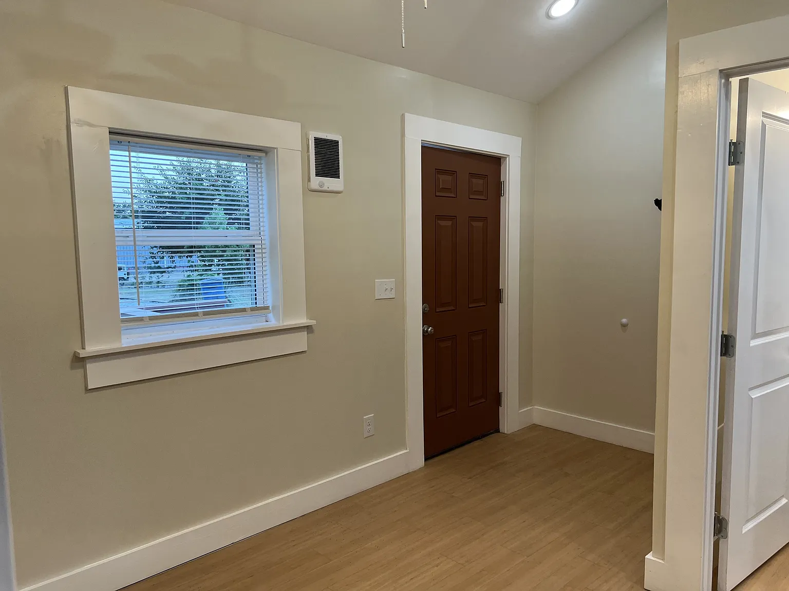 1 bed, $795 — Photo 4