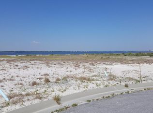1496 Seaside Cir, Navarre, FL 32566