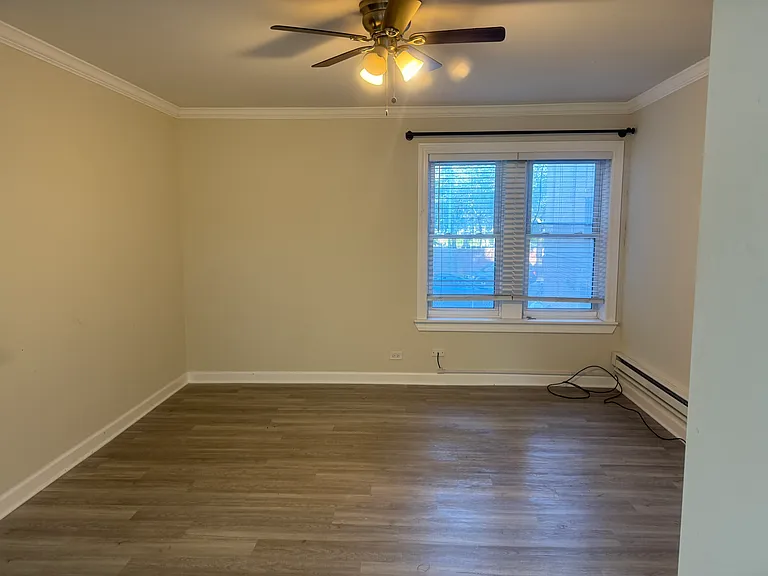 4220 N Clark St #1 — Photo 17