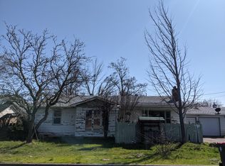 840 Chestnut St, Central Pt, OR 97502