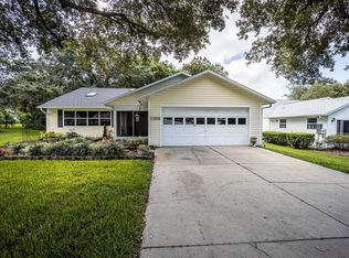 1430 New Abbey Ave, Leesburg, FL 34788