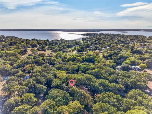 128 Butler Trl, Gun Barrel City, TX 75156