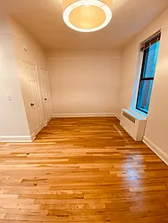 Rented by Metropolis Real Estate of Manhattan