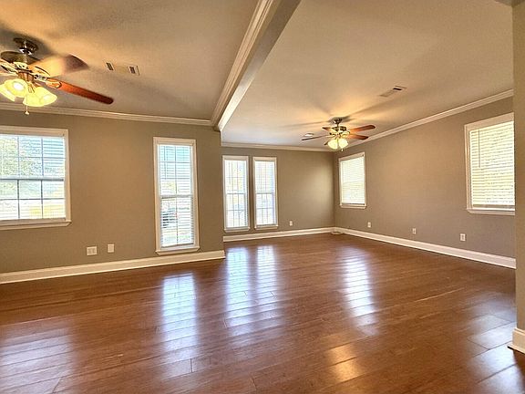 5th image of 223 Westmont Dr