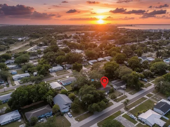 4406 W Wyoming Ave, Tampa, FL 33616