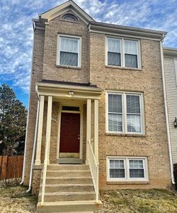 1269 Bond St, Herndon, VA, 20170