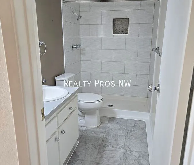 13680 NE 69th St #637 — Photo 15