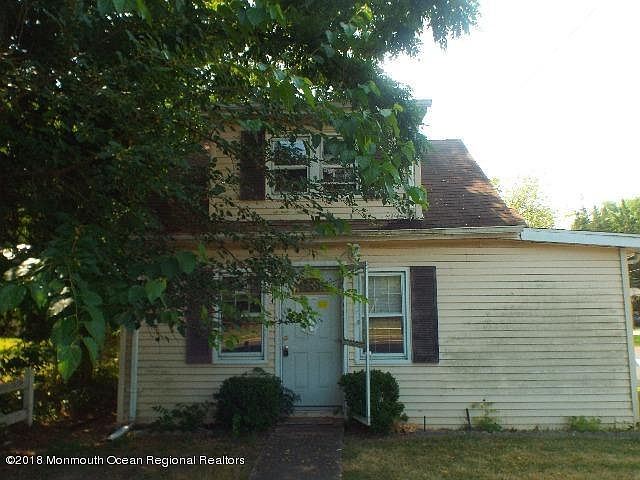 1st image of 614 W Park Ave