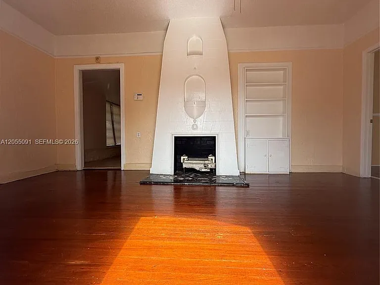 3747 Sheridan Ave — Photo 4