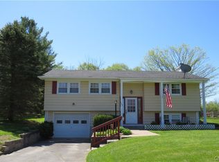 1358 Kinderhook Rd, Chittenango, NY 13037