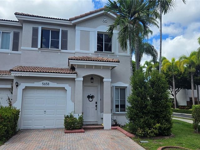 1st image of 5658 NW 113th Ave