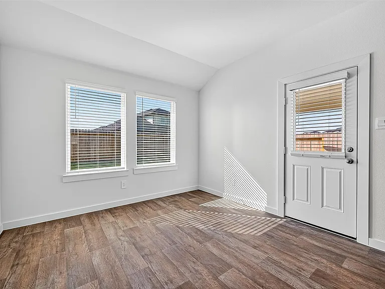 4215 Russet Elm Ln — Photo 26
