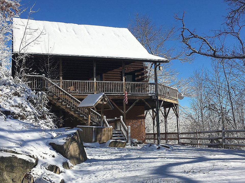 1st image of 240 Knob Dr