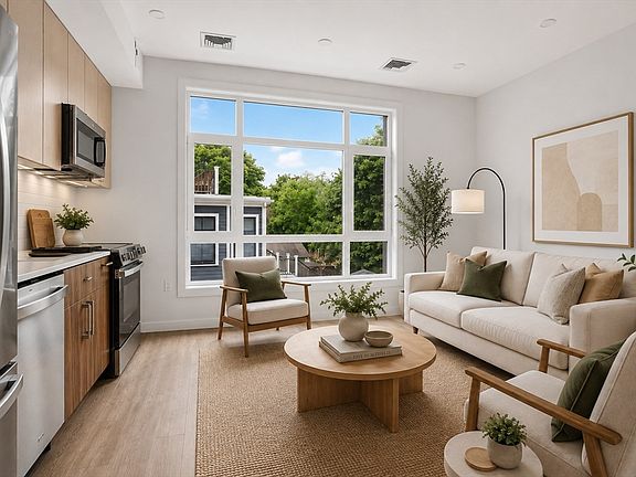 3rd image of 13 Warwick St #203
