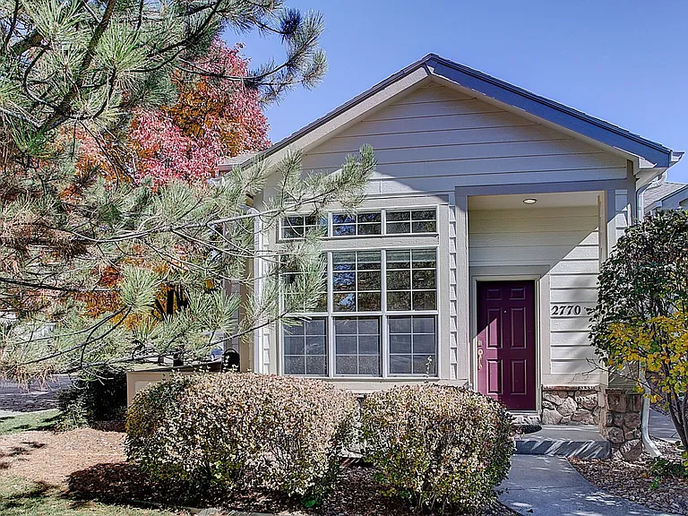 2770 Whitetail Cir — Photo 1