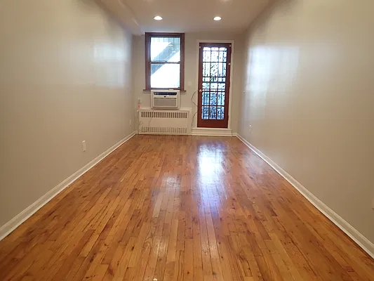 Rented by Hakeem Shahid, LREB | media 1
