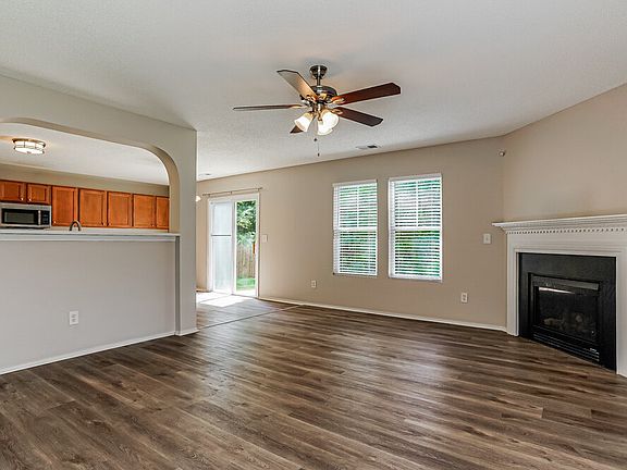 4th image of 1024 Mailwood Dr