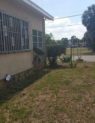 3rd image of 2702 E 9th Ave