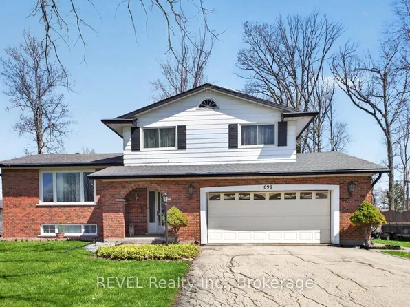 698 Daytona Dr, Fort Erie, ON L2A 4Z6