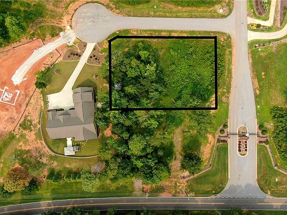 2nd image of 49 Keowee Cove Marina Bay