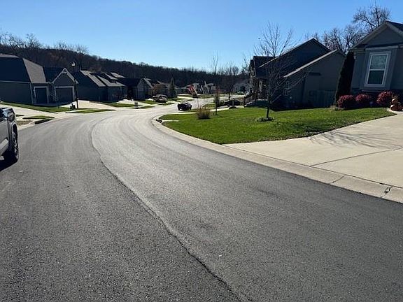 2nd image of 3607 N 112th Ter