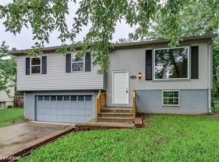 1925 Indian Ave, Independence, MO 64057