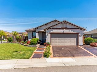 7521 Garden Ridge Way, Sacramento, CA 95829