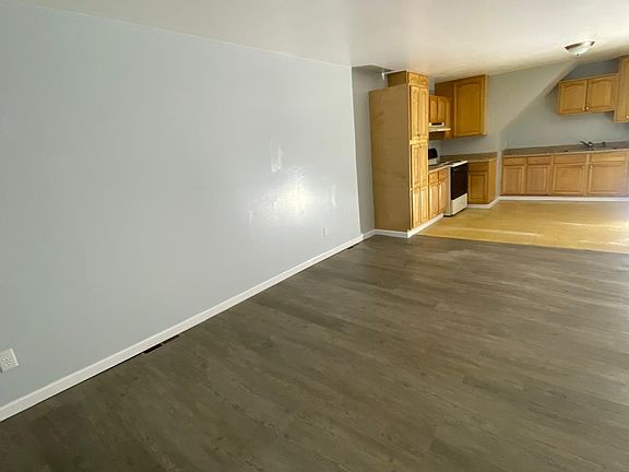 4th image of 1140 Wolf St Unit 3