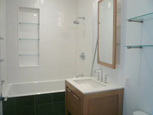 Rented by Brooklyn Heights Real Estate Inc | media 17