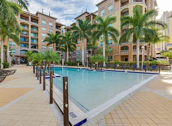 5th image of 2825 Palm Beach Blvd APT 312