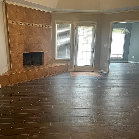6605 Denham Ct — Photo 5