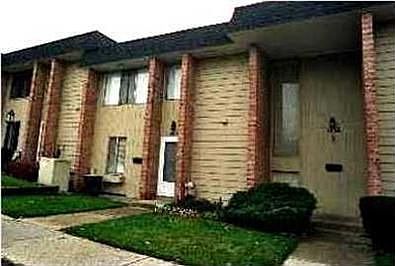 1st image of 1458 S Saxony Dr SE