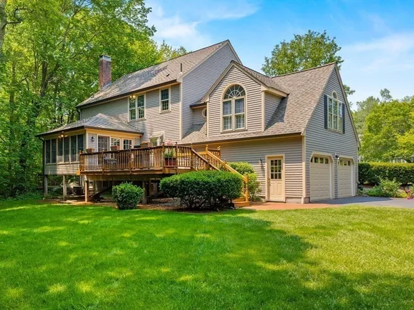 1 York Rd, Mansfield, MA 02048