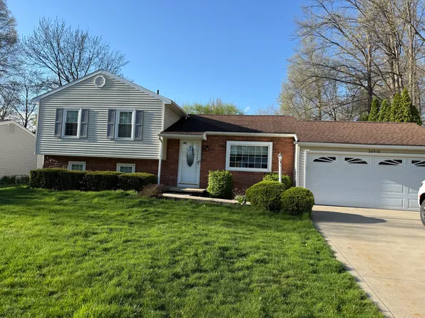 26948 Southwood Ln, Olmsted Township, OH 44138