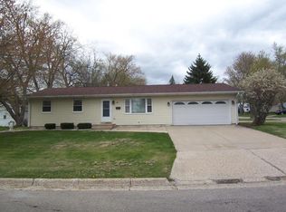 1315 Whipple St, Beloit, WI 53511