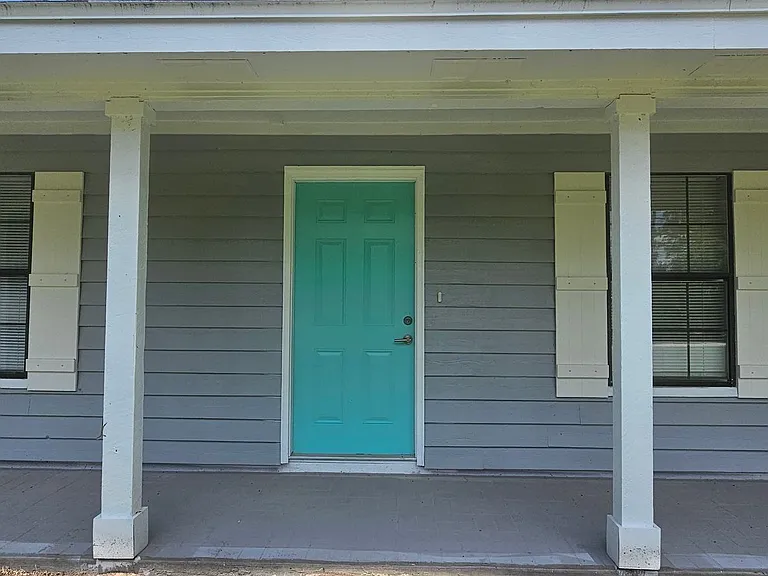 2625 Spring Valley Cir — Photo 2