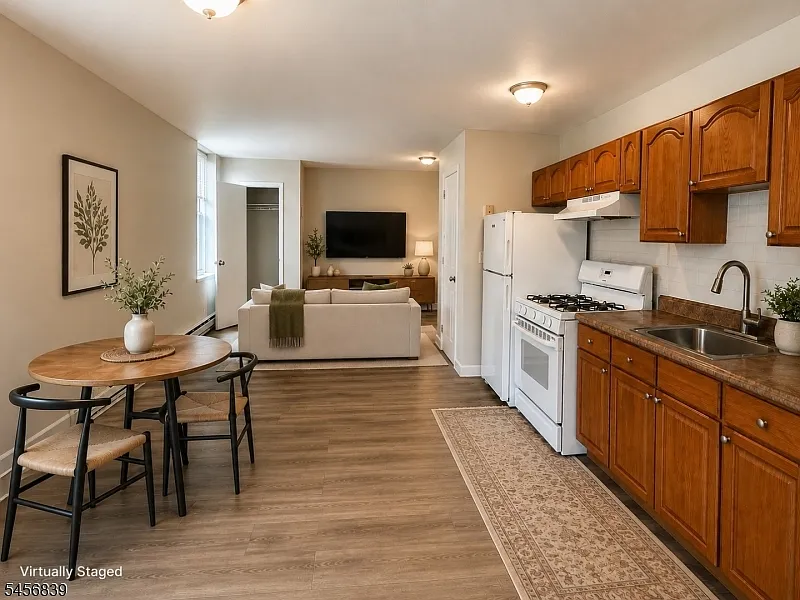 39 Glenridge Ave #2